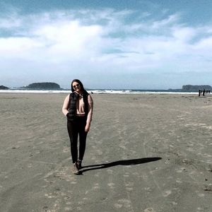 Meet your Posher, Hayley